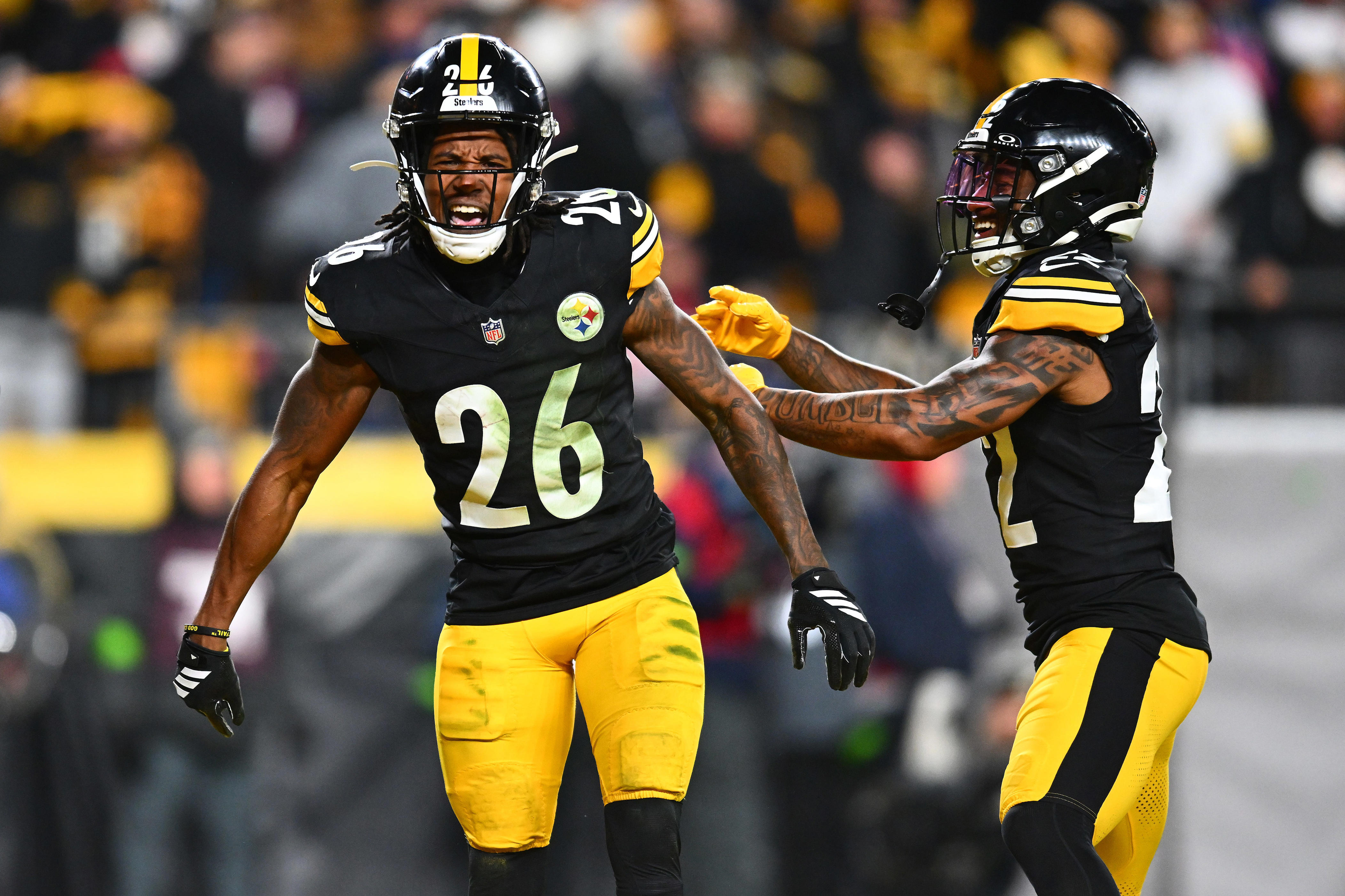 Steelers cornerback misses practice with lingering hamstring injury