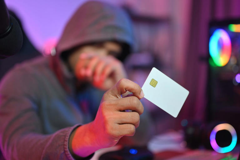Consumers lost $12.5 billion to fraud last year, and AI-powered scams ...
