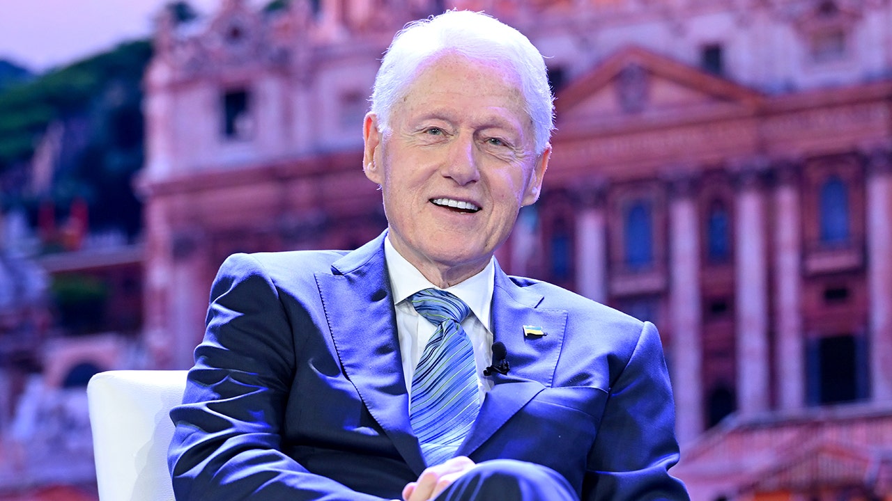 Bill Clinton defies congressional subpoena to appear in Jeffrey Epstein probe<br><br>
