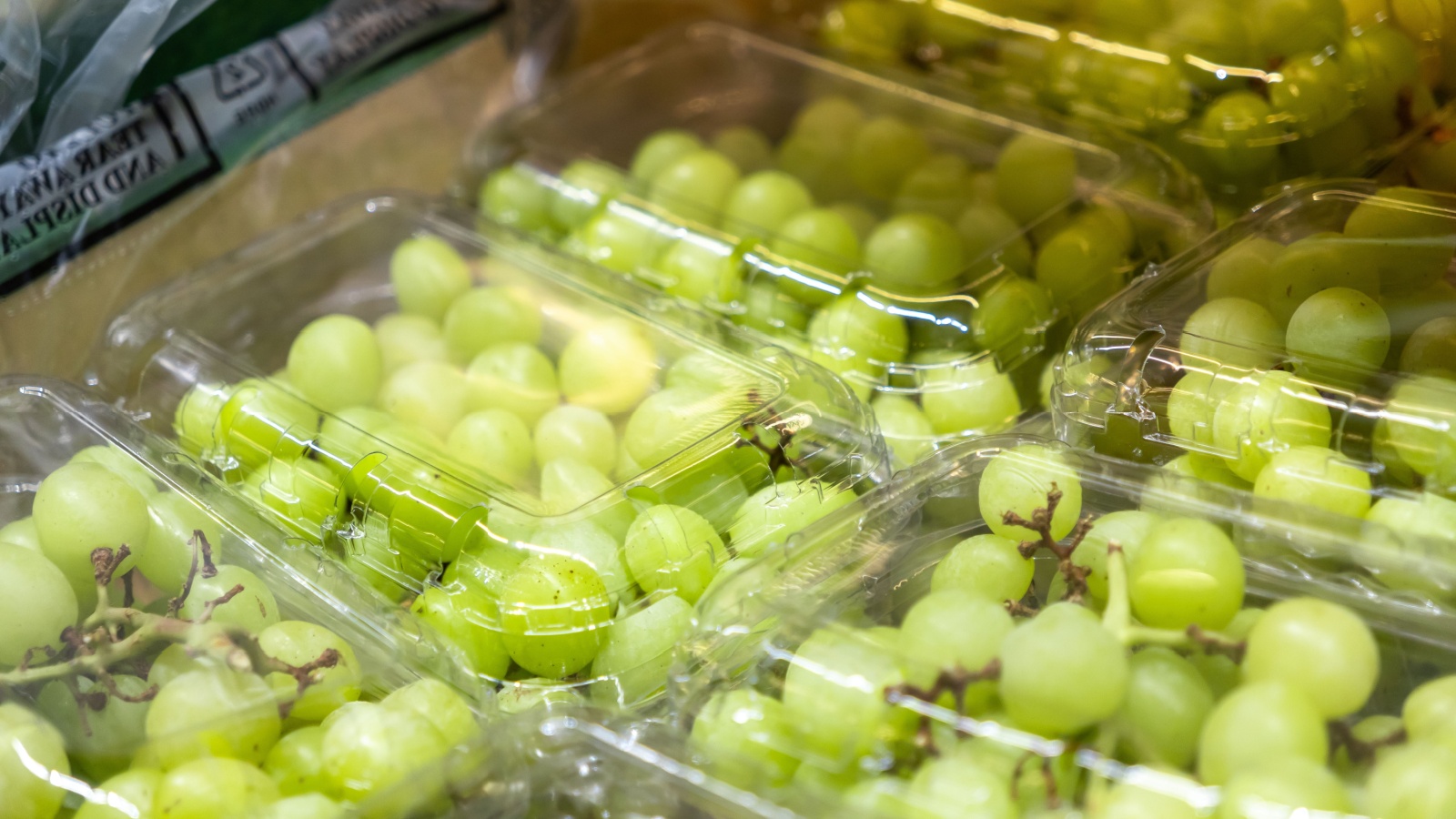 23 Canadian grocery rip-offs shoppers are fed up with