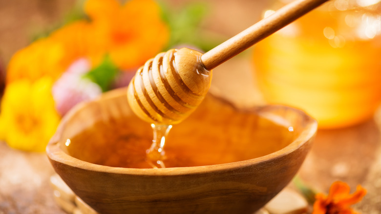 14 condiments that don't need to be refrigerated