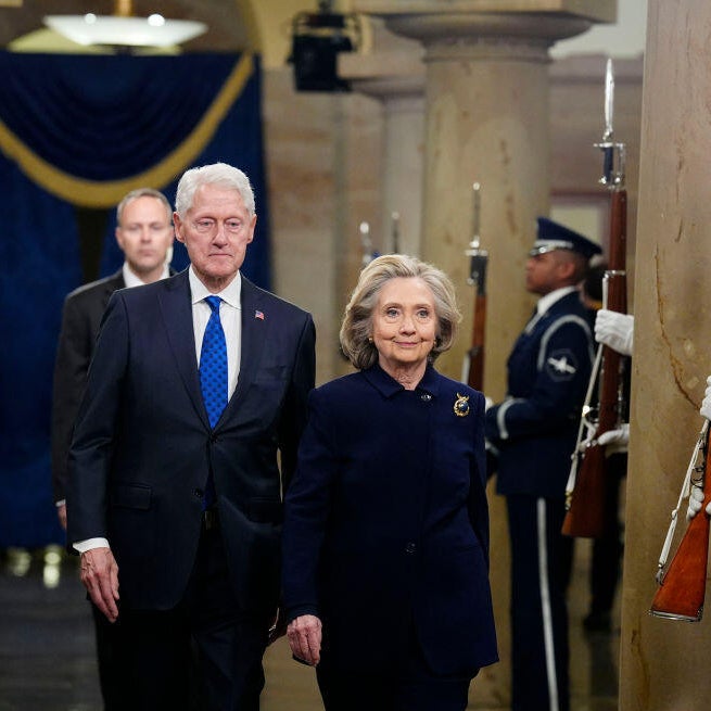 House Oversight Committee recommends holding Clintons in contempt in ...