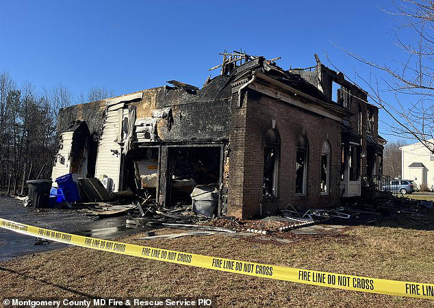 $1m mansion is completely destroyed by fire thanks to owner's act of ...