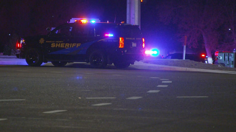 Deputies in Colorado exchange gunfire with carjacking suspect after pursuit