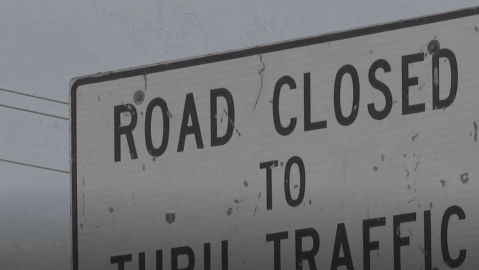 Storm sewer repair temporarily shuts down lane of Armstrong Road in ...
