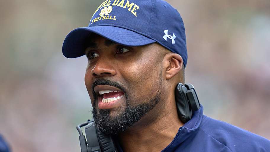 Notre Dame surging for elite 2027 defensive lineman with Fighting Irish ...