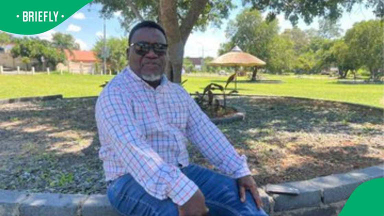 Rustenburg mayor commends local man for spending R200,000 on park ...