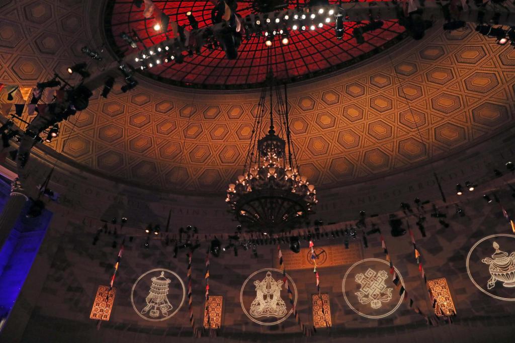 Debbie Harry, Kate Pierson, Allison Russell, Toro y Moi & more ...