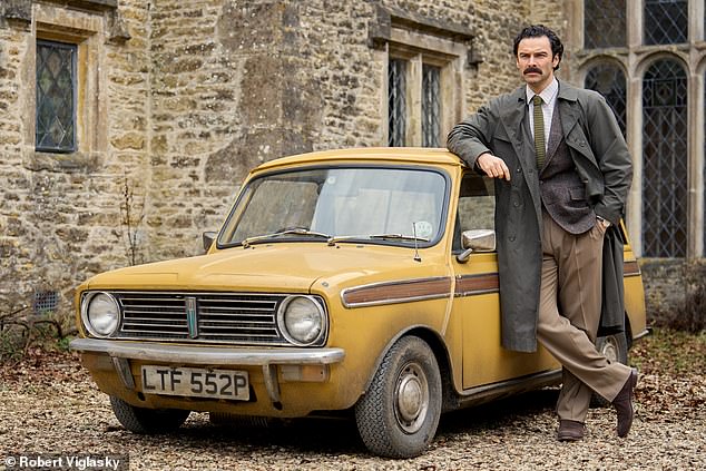 Young couple who became Lord and Lady of Poldark Manor insist it's not ...