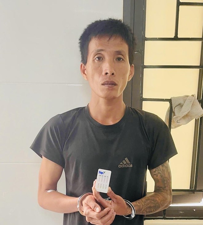 Cha dượng bạo hành bé gái lớp 5 ở Hà Tĩnh lĩnh án 21 tháng tù