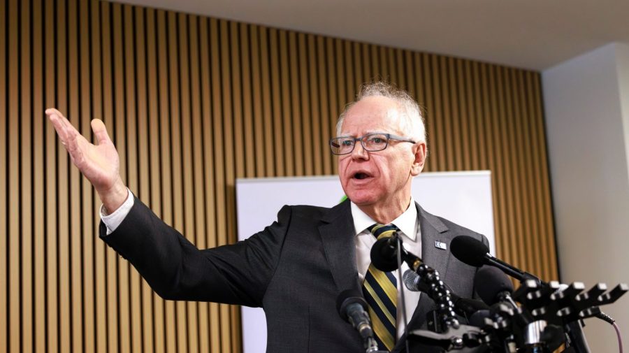 Walz cries foul after lead fraud prosecutor in Minnesota resigns<br>