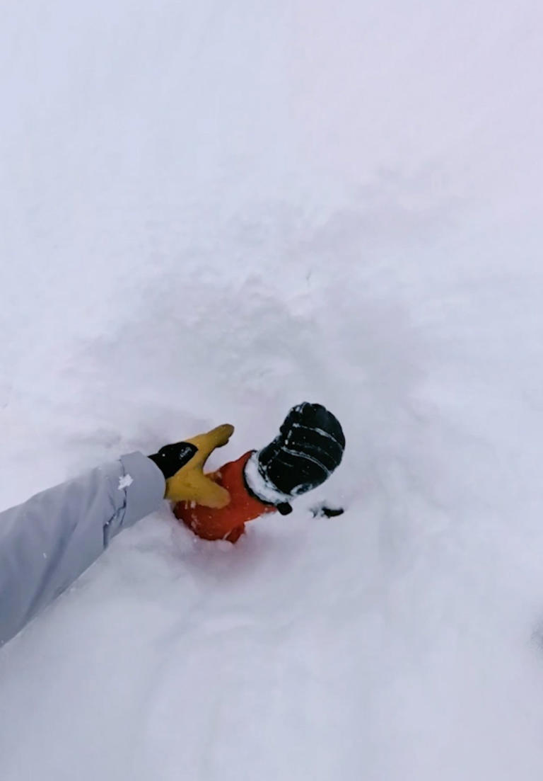 Pulse-pounding moment skier rescues man buried under avalanche after ...