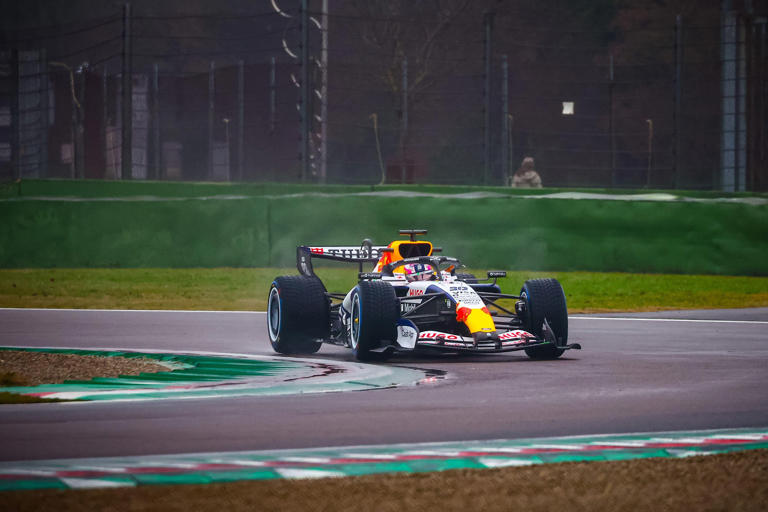 first-on-track-images-of-racing-bulls-2026-car-emerge-as-team-conducts