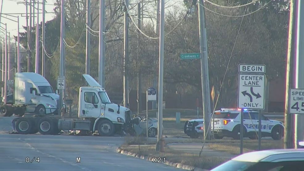 One person killed in southeast Columbus crash involving semi