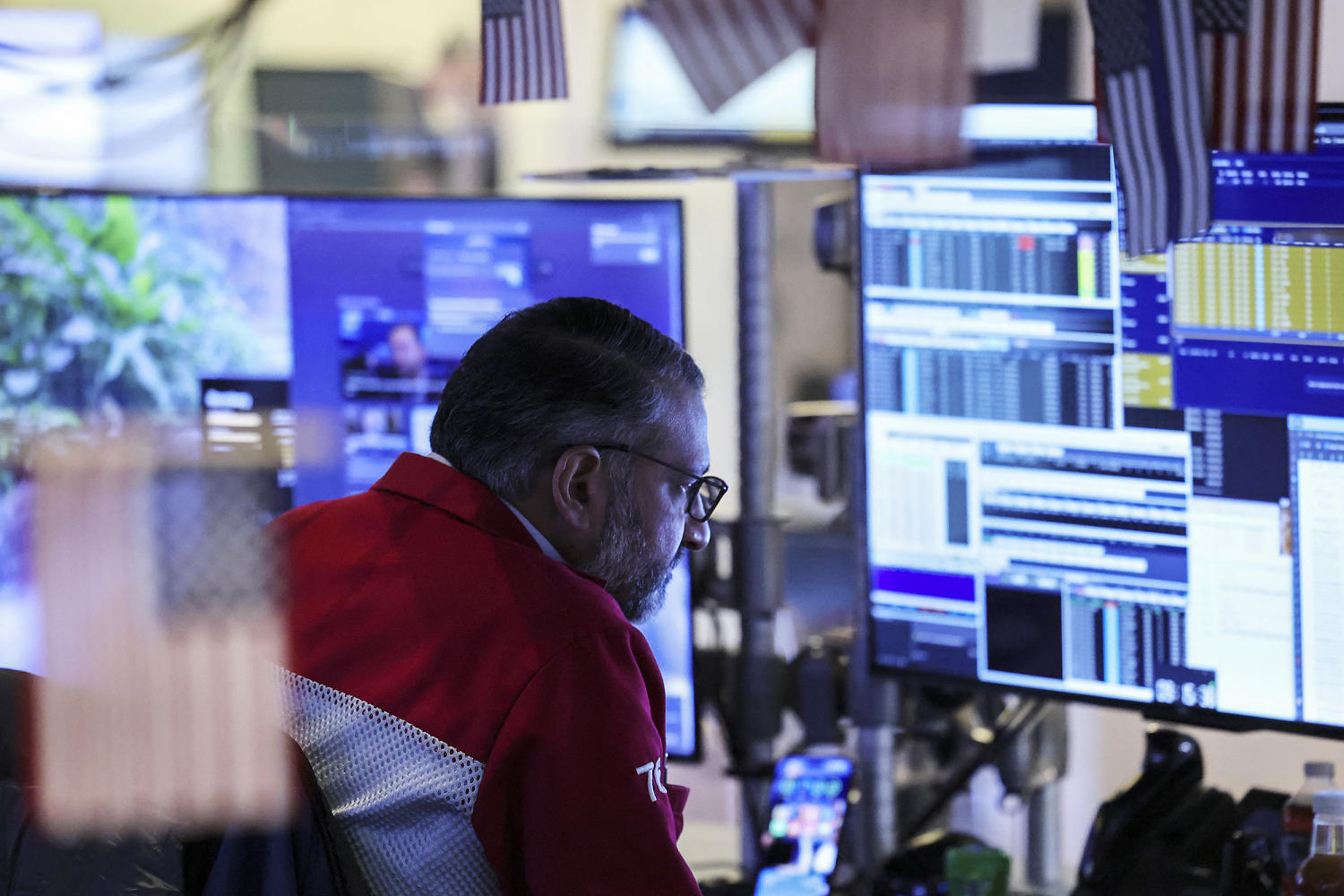 Global markets drop sharply as Trump reignites fears of a trade war over Greenland<br><br>