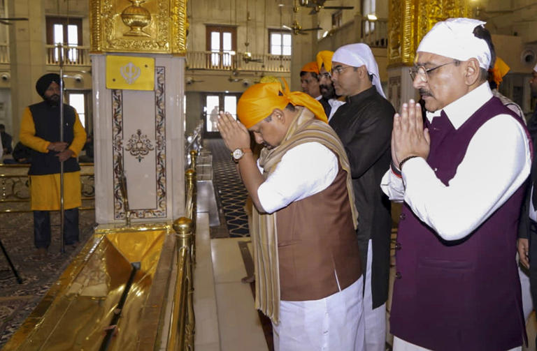 New BJP president Nitin Nabin offers prayers at temples, gurdwara in Delhi