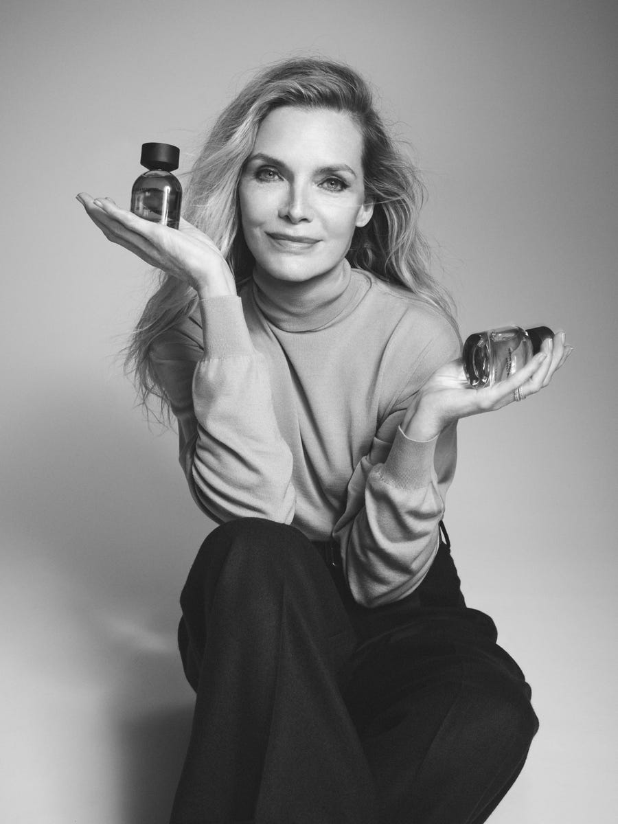 michele pfeiffer net worth - Ilustrasi 2