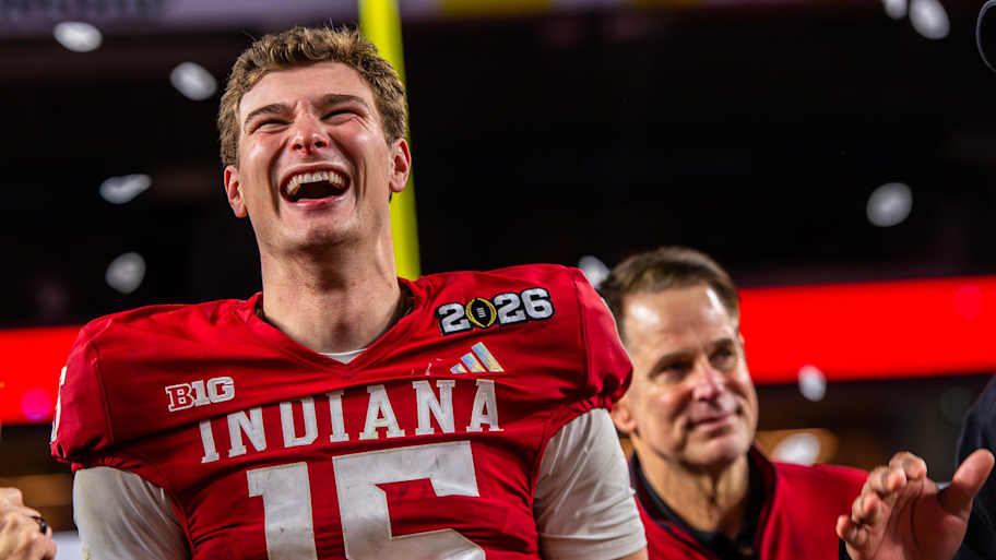 Indiana fans serenade Hoosiers with moving 'Fernando' rendition after ...