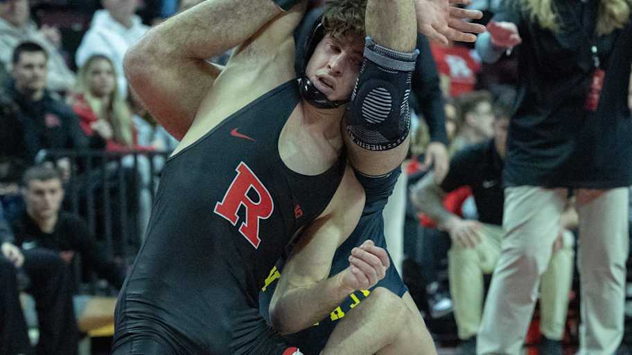 Rutgers wrestling continues strong season with home win