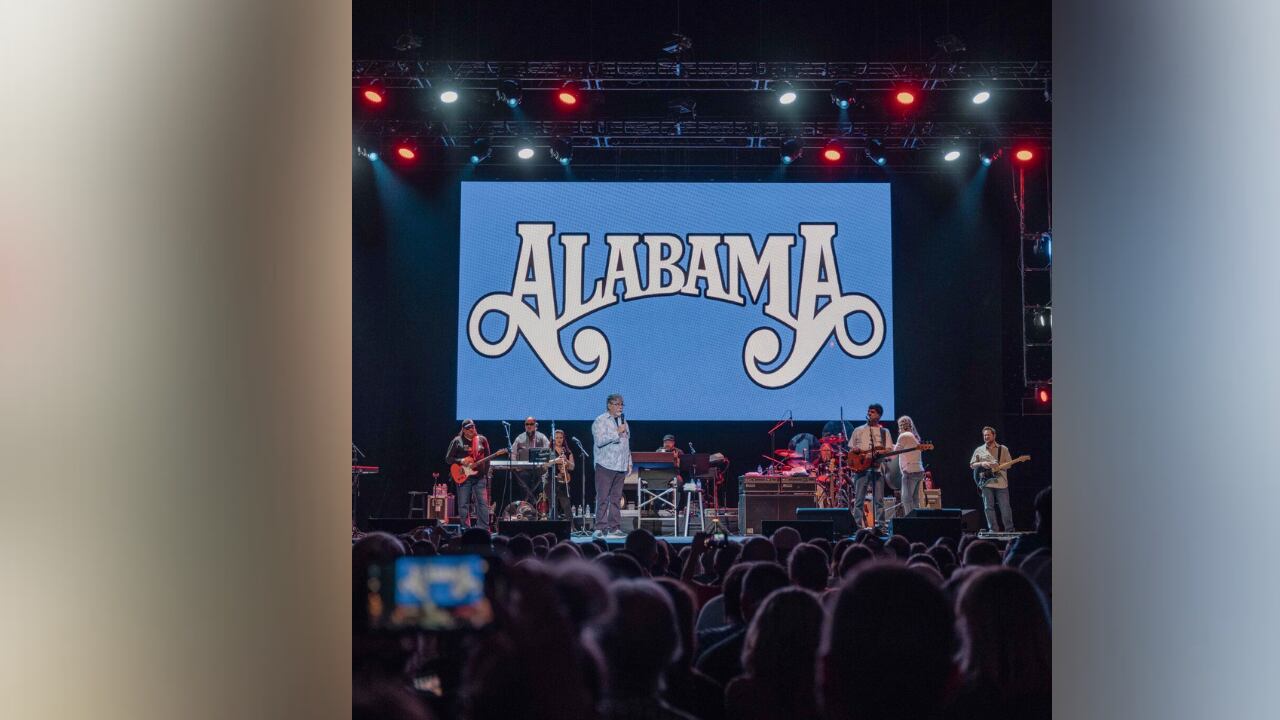 Alabama coming to Birmingham with special guest Jamey Johnson