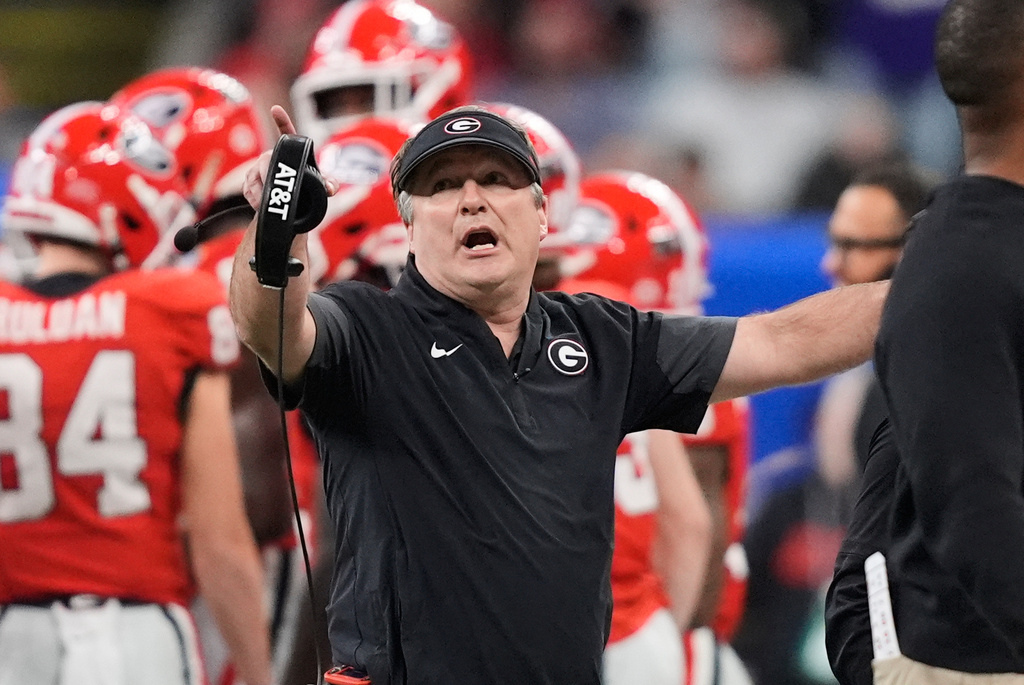 Georgia's Smart promotes Rauscher to offensive line coach as Searels ...