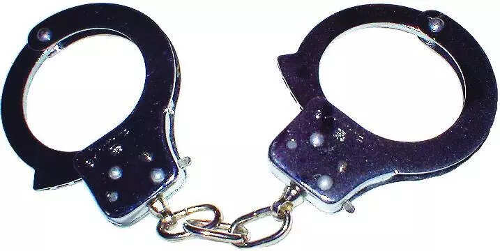 Hitmen held after shootout linked to foreign handlers