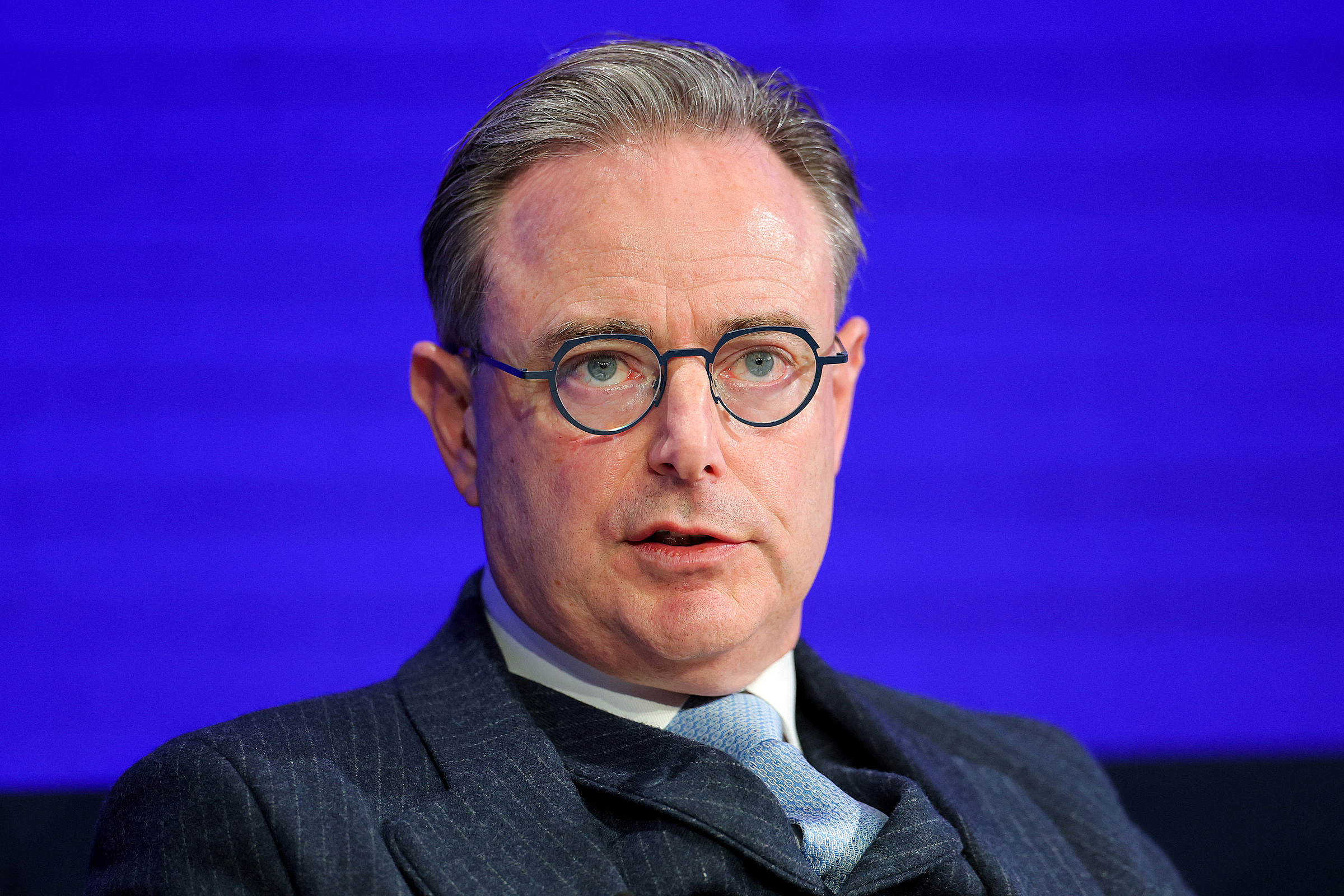 Thủ tướng Bỉ cảnh báo ông Trump có thể biến châu Âu thành 'nô lệ'