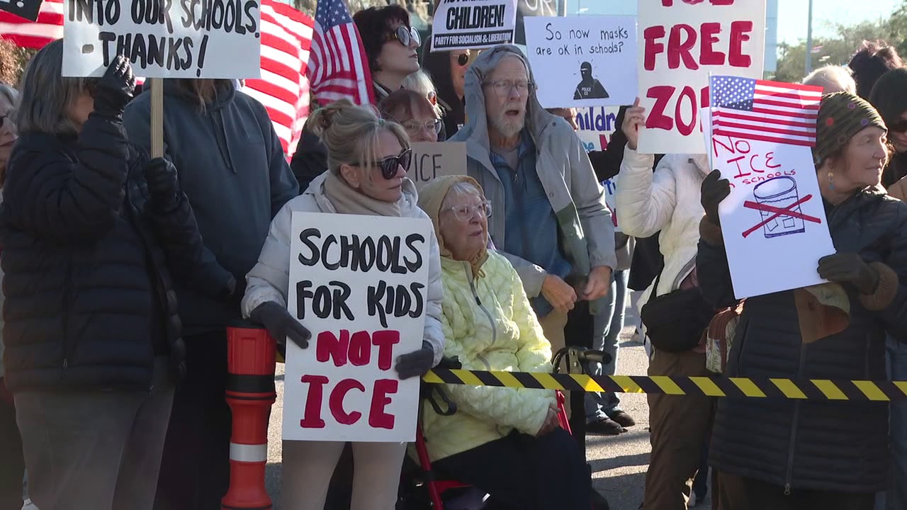 Sarasota County School Board votes to cooperate with all law ...