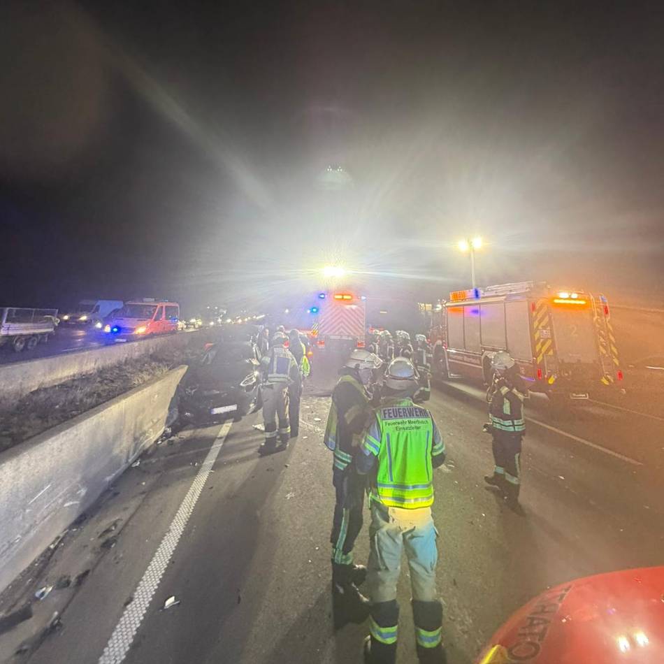 Wunderbar Unfall Heute A57 Bilder