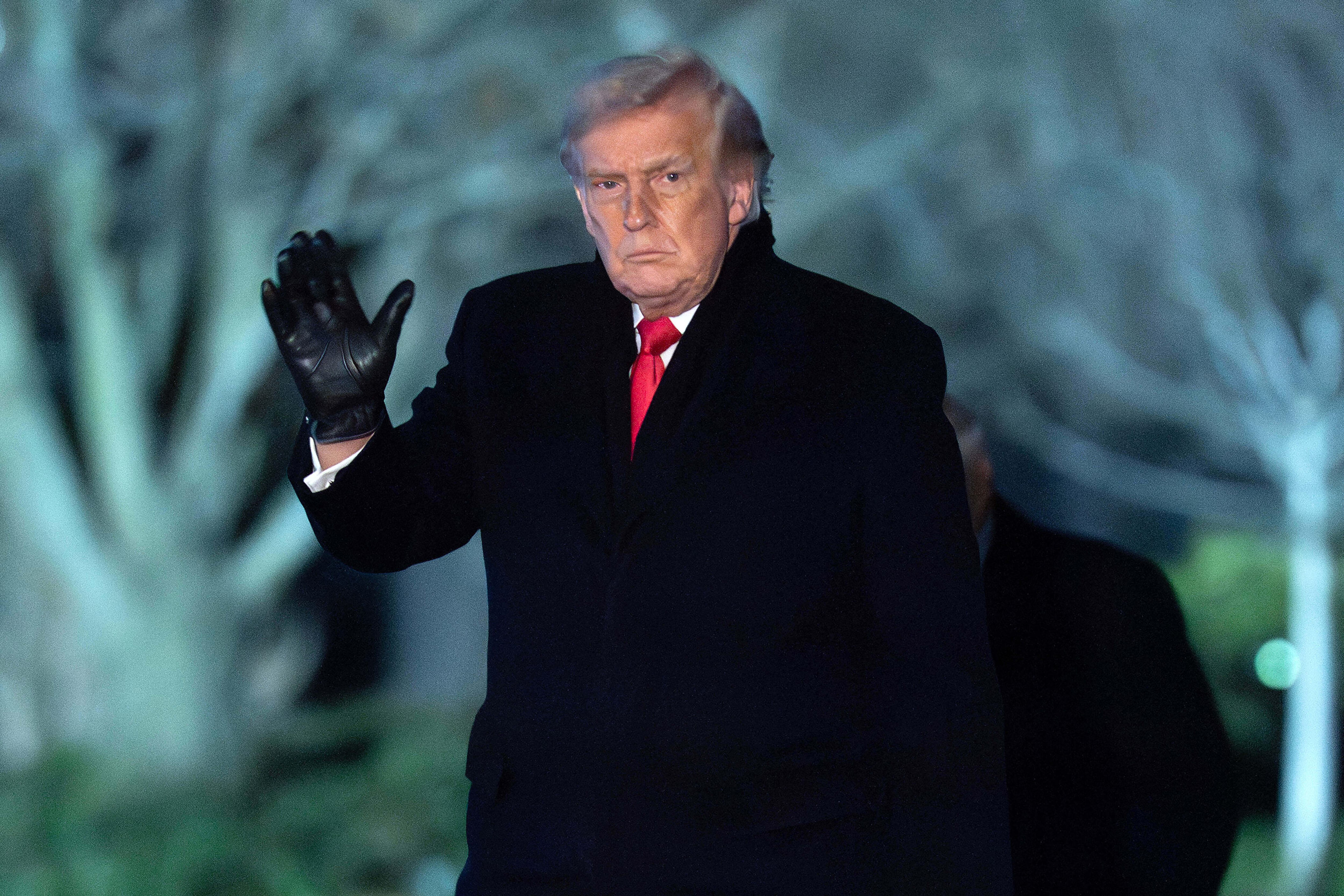 Trump conmemora su primer año de regreso a la Casa Blanca entre ...