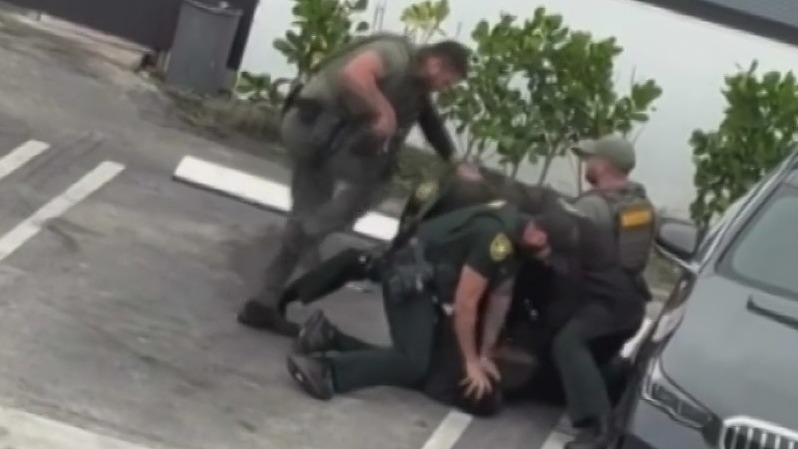 Man accuses Broward deputies of excessive force during arrest, says ...