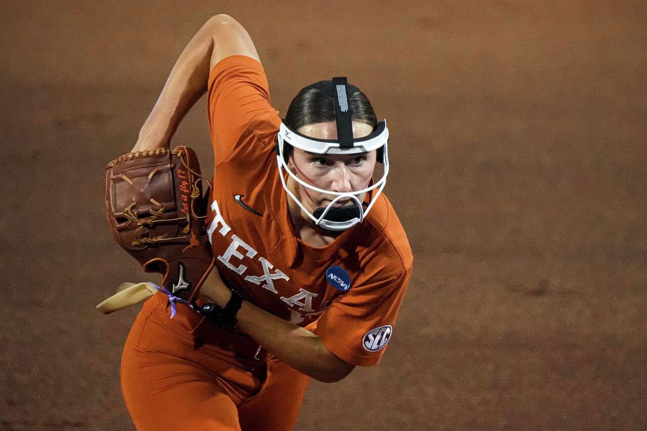 Texas softball: Defending NCAA champs draw first preseason No. 1 ...