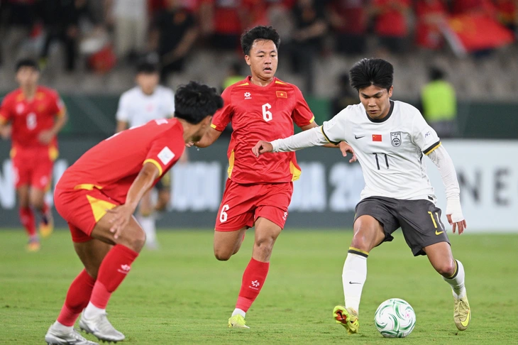 HLV U23 Trung Quốc: 'Chúng tôi mang đẳng cấp cao hơn'