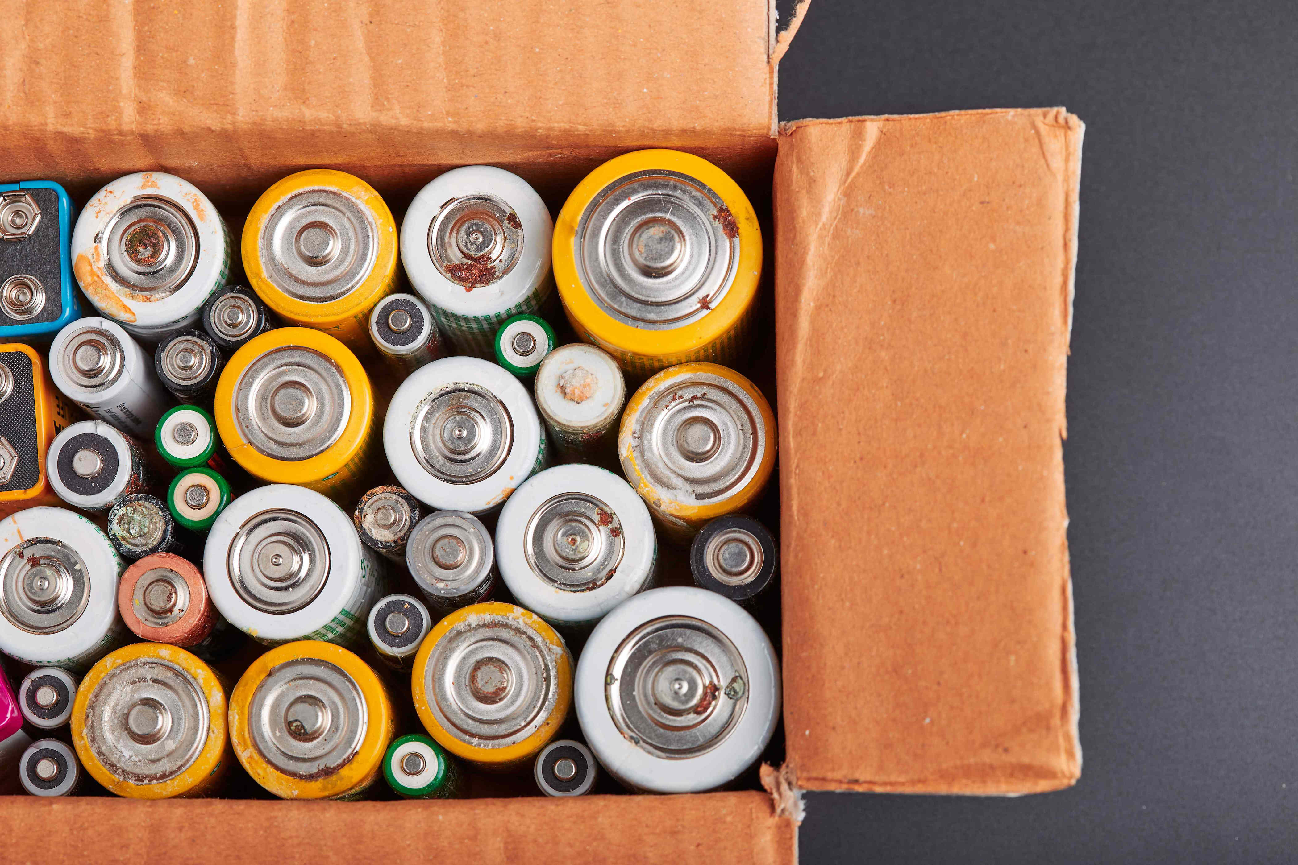 How to recycle batteries