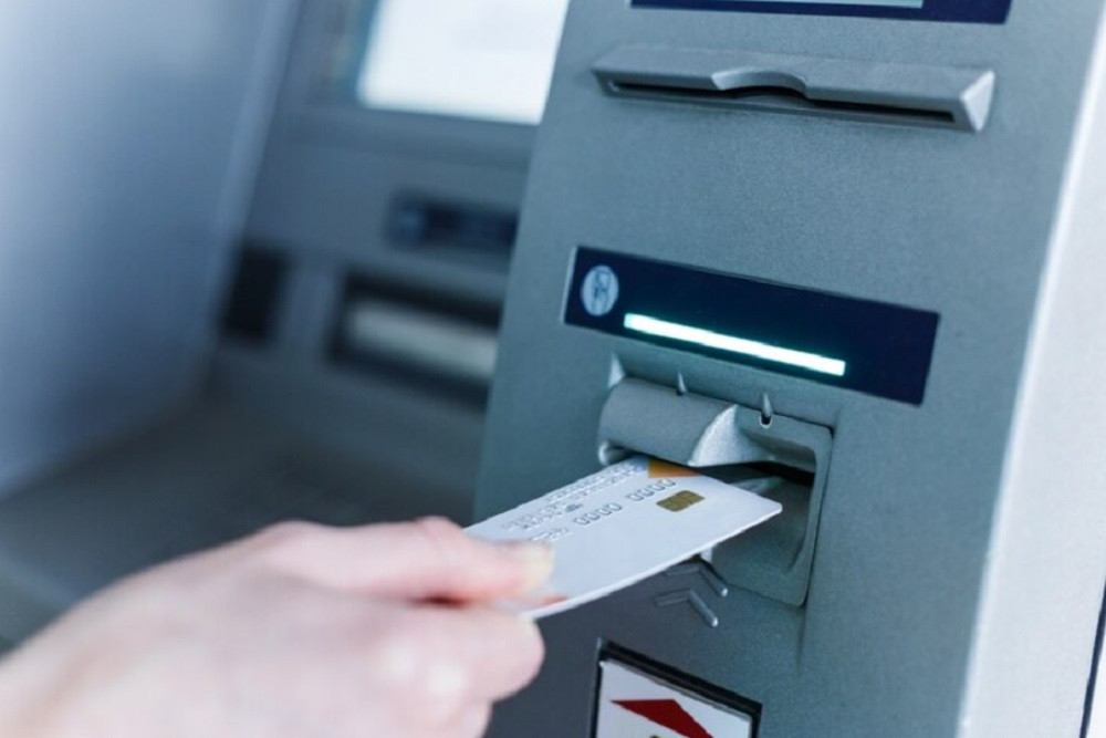 Ribuan mesin ATM bank gugur dalam setahun
