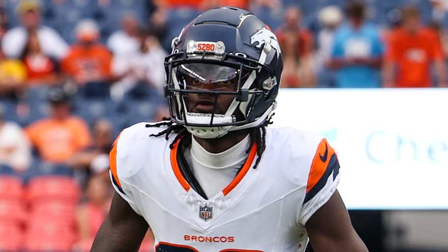 Broncos make surprise reunion signing to bolster wide receiver depth<br>