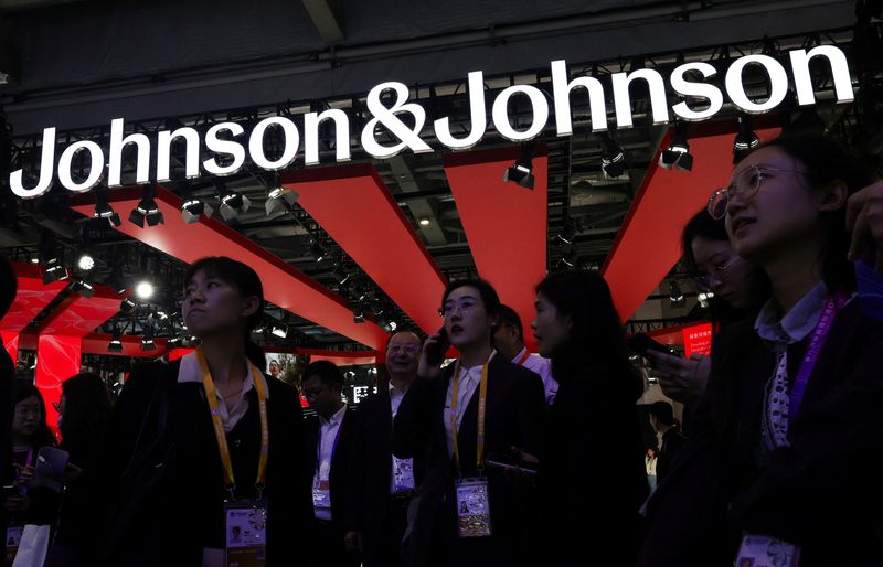 Expertos pueden testificar sobre el supuesto vínculo entre los productos de talco de J&J y el cáncer, recomienda el magistrado especial