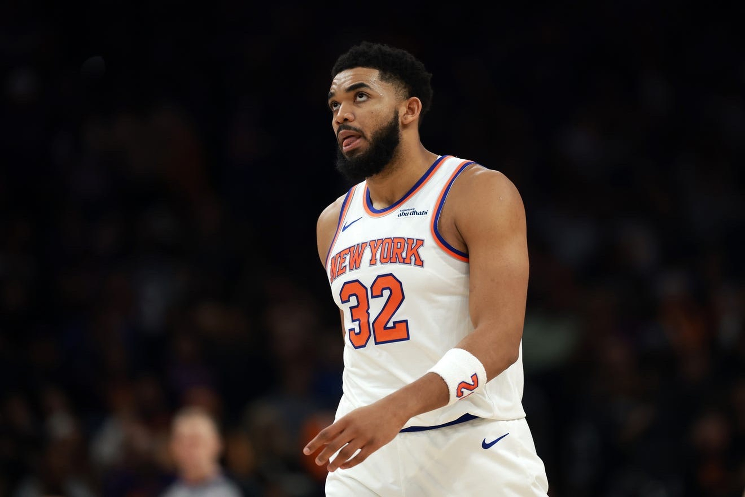 Knicks considering Karl-Anthony Towns trade: Three teams have had discussions<br>