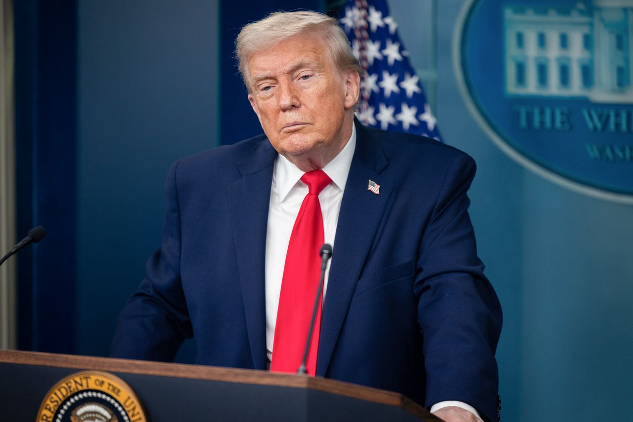 Jack White mocks Donald Trump's rambling anniversary press conference ...