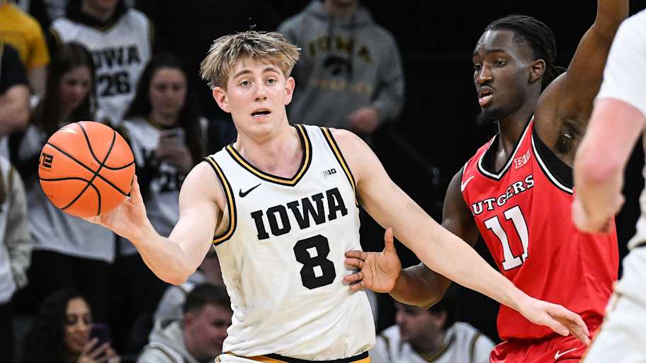 Iowa avoids disaster with win over Rutgers