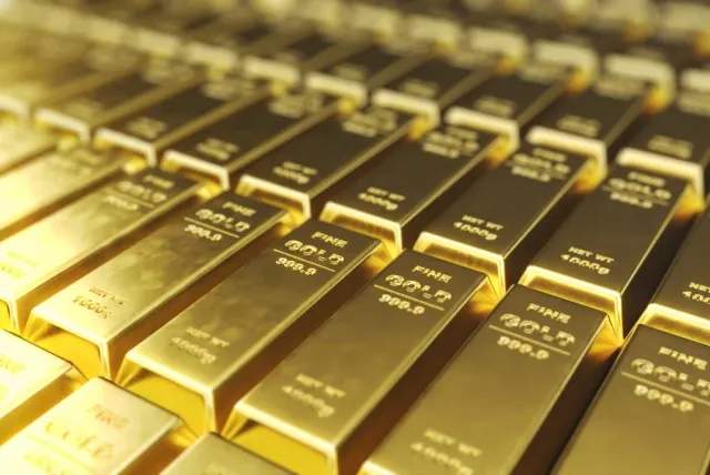 El oro rompe récord en el mercado, superando por primera vez los 4.700 ...