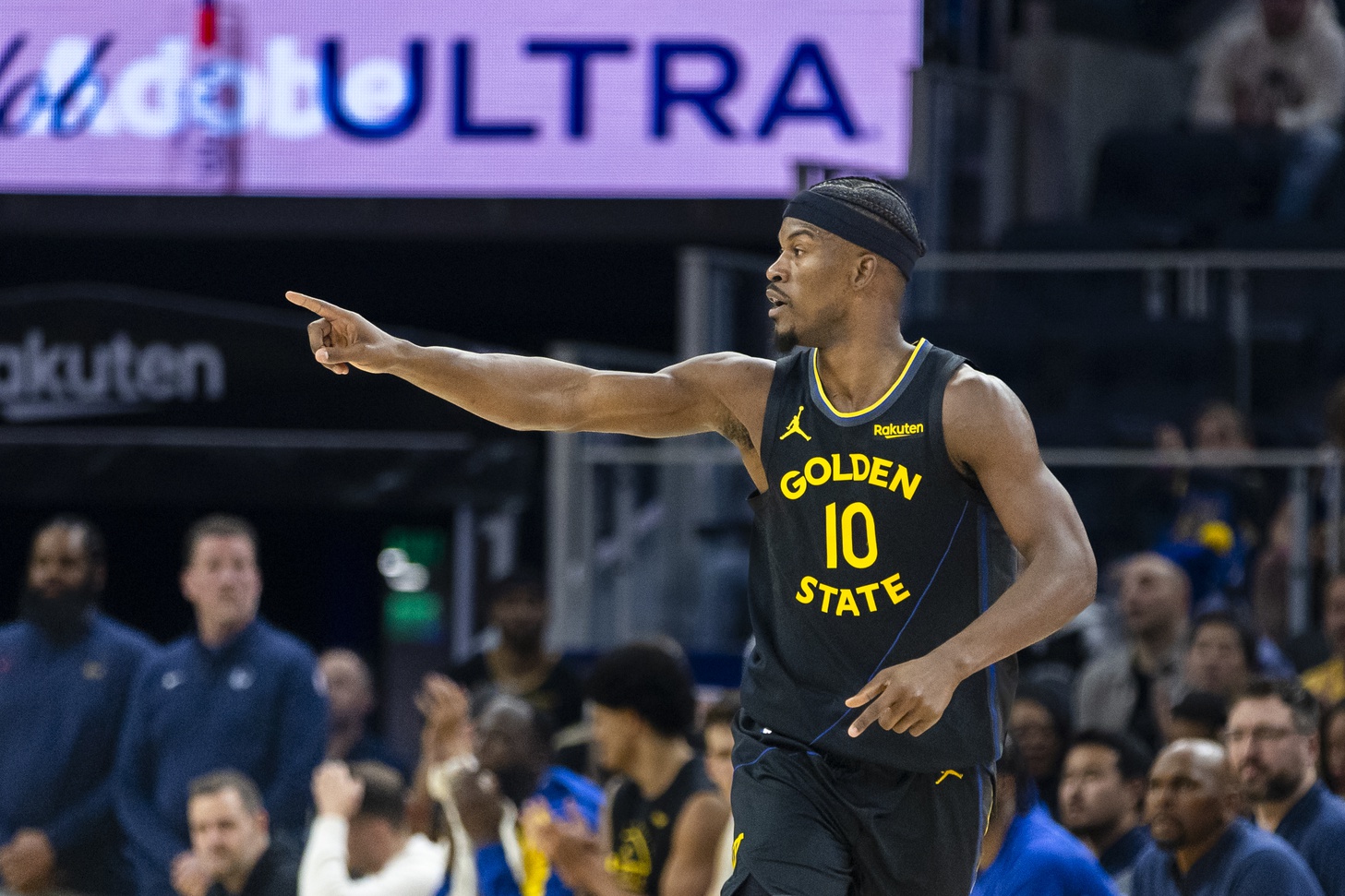 Warriors fans are worried Jimmy Butler will get traded after Mike Dunleavy’s latest comments<br>
