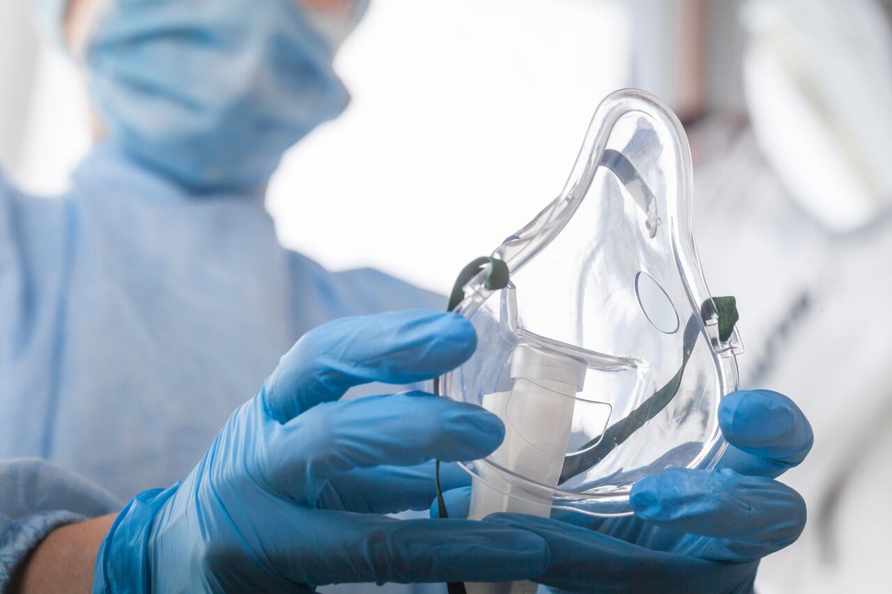 Manitoba respiratory therapists 'in crisis mode' amid staffing shortage ...