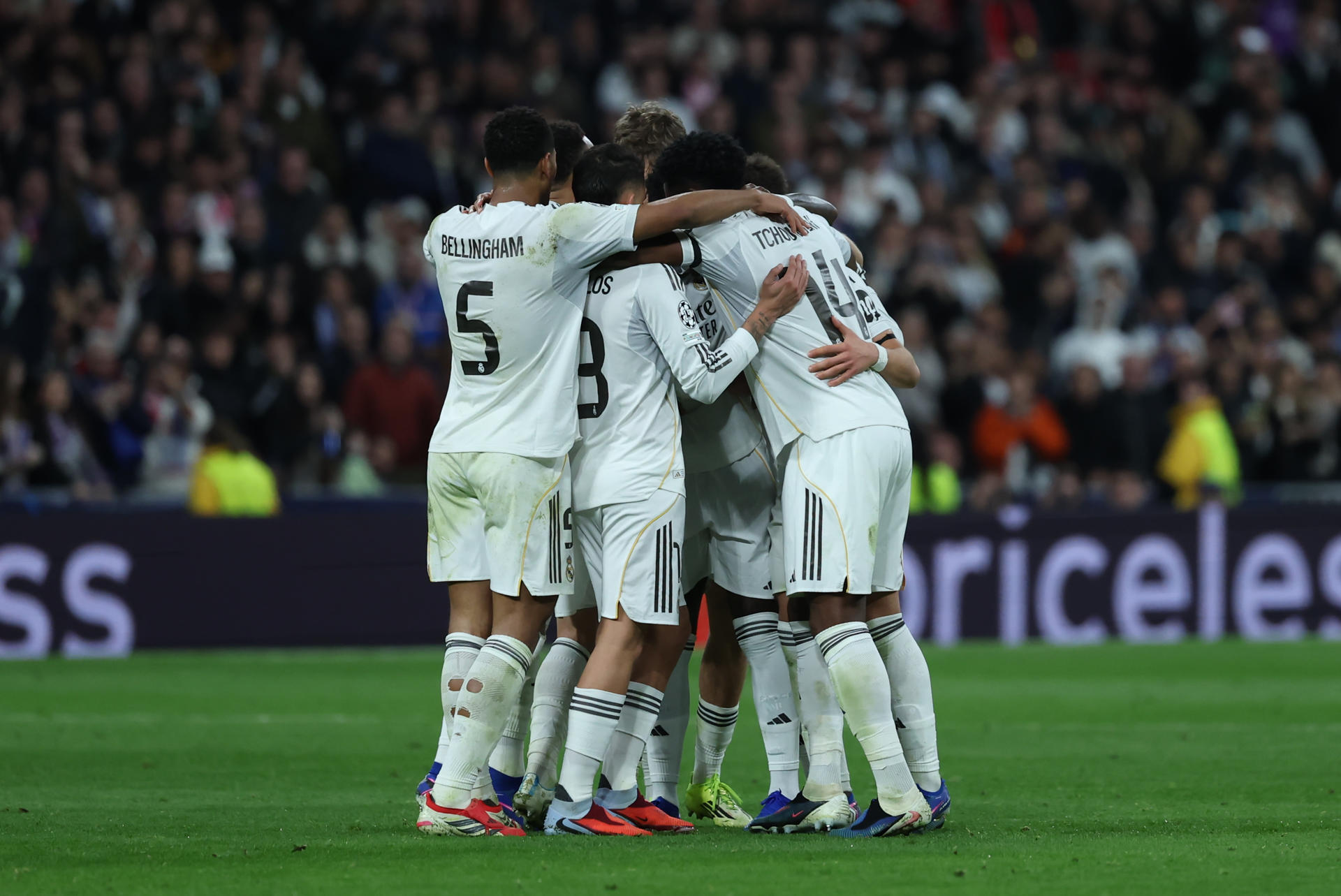 El Real Madrid golea al Mónaco para recuperar la sonrisa
