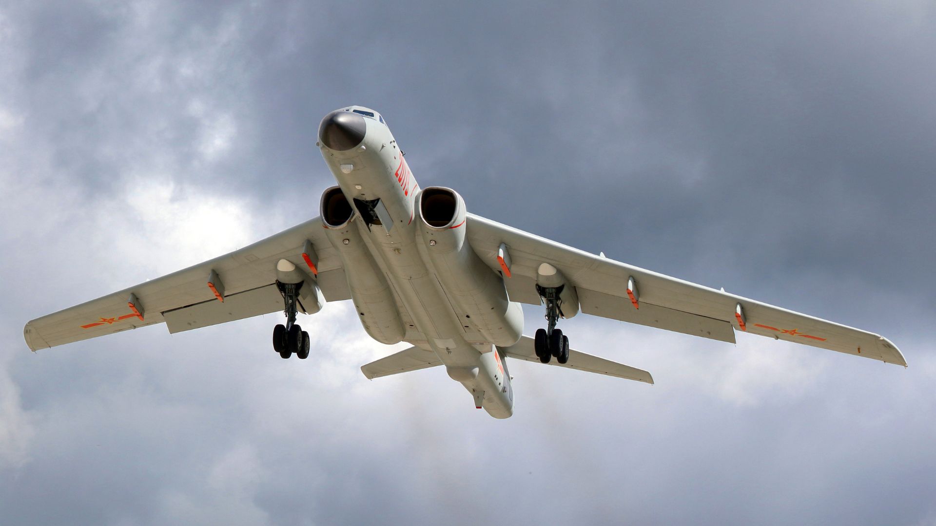 China’s twin-engine jet heavy bomber gets extra eyes to spot ships 248 ...