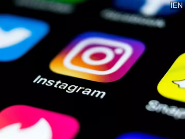 How to reply to a specific message in Instagram DMs: Step-by-step guide ...