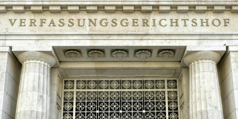 FPÖ und Grüne bringen Messenger-Überwachung vor den VfGH