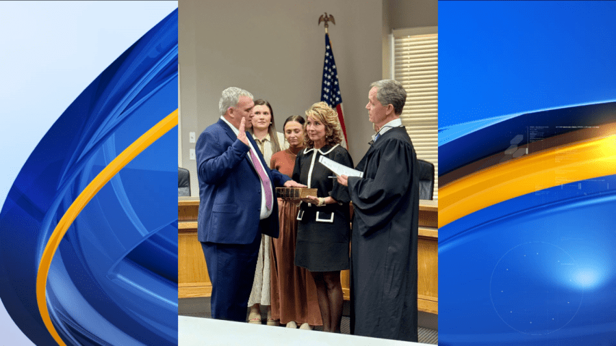 Limestone County swears in new District 1 Commissioner