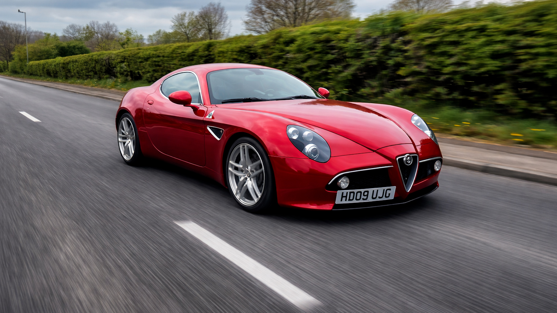 Driving the Alfa Romeo 8C