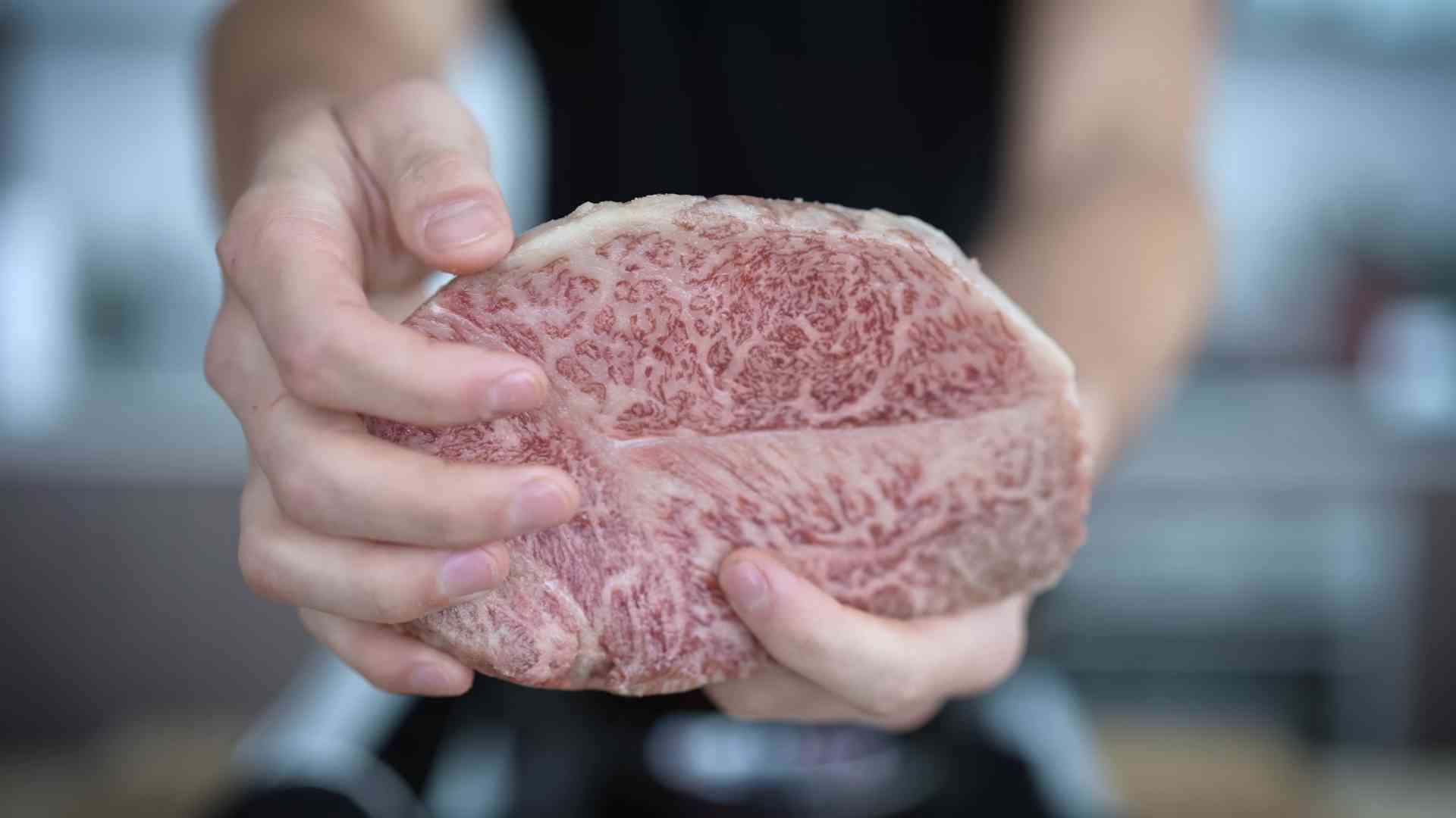 What separates American wagyu from Japanese wagyu once cooking begins